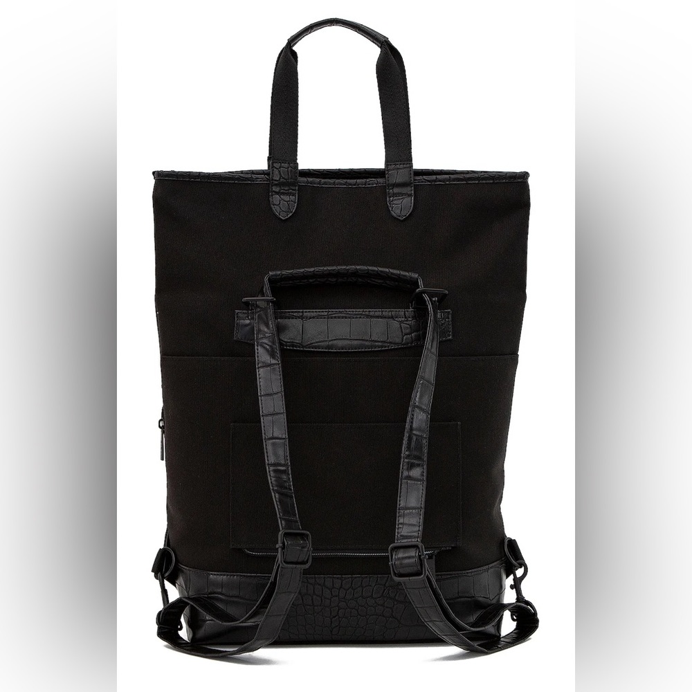 Beis Backpack - image 3